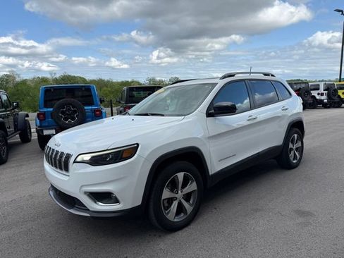 Used 2022 Jeep Cherokee Limited AWD/4WD image 7