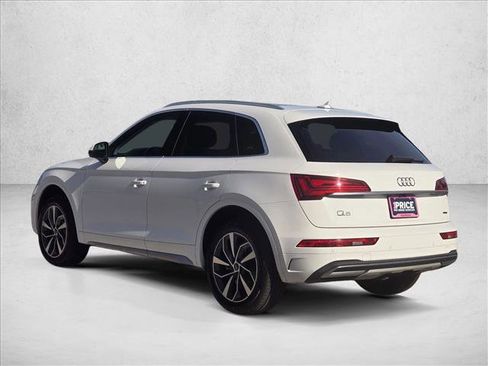 Used 2021 Audi Q5 Premium w/ Convenience Package image 8