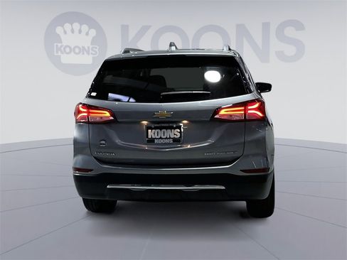 Used 2023 Chevrolet Equinox Premier image 15