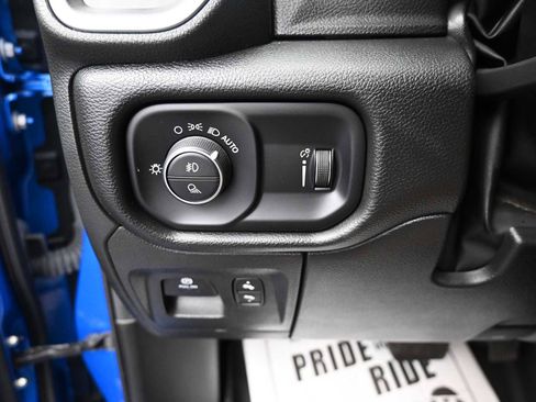 Used 2022 RAM 1500 Big Horn image 10