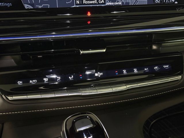 Used 2024 Cadillac Escalade ESV V AWD/4WD image 27