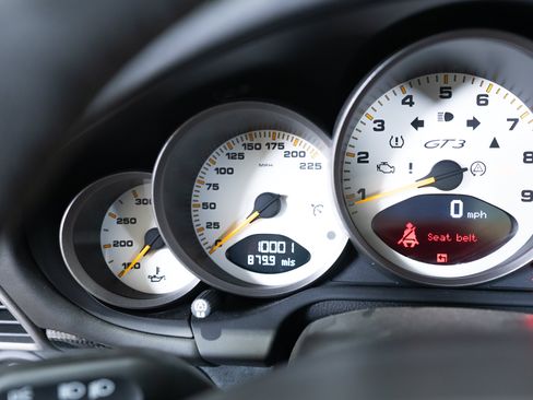 Used 2011 Porsche 911 GT3 RWD image 60