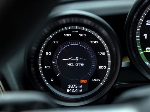 Used 2015 Porsche 918 Spyder AWD/4WD image 37