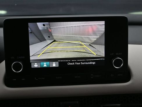 Certified 2024 Honda HR-V LX image 22