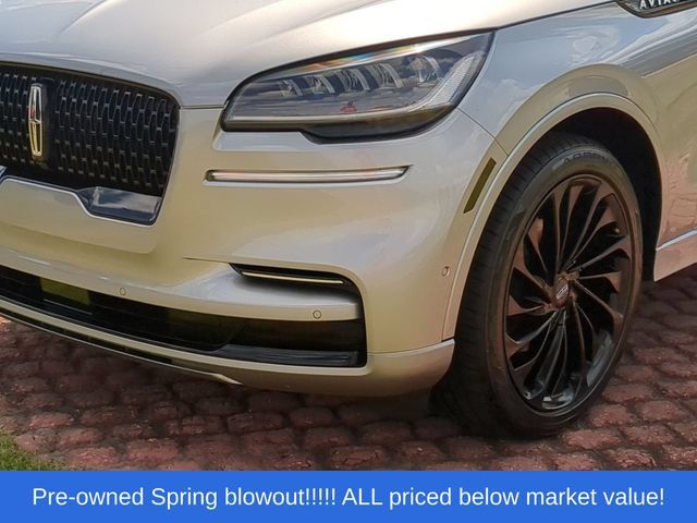 Used 2024 Lincoln Aviator Reserve w/ Jet Package RWD image 17