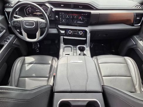 Used 2026 GMC Sierra 2500 Denali w/ Denali Reserve Package AWD/4WD image 10