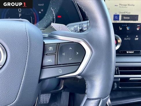 Used 2023 Lexus RX 350 FWD w/ Accessory Package image 22