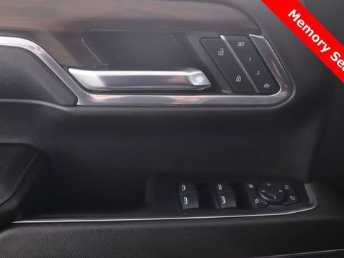 Used 2024 GMC Sierra 1500 SLT w/ SLT Premium Plus Package AWD/4WD image 20