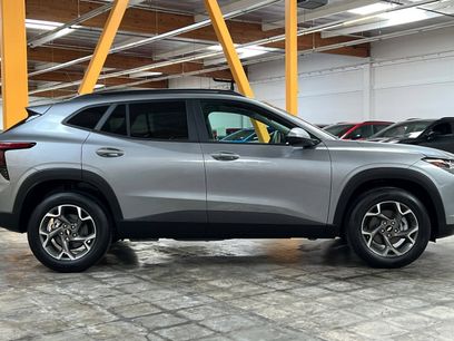 New 2026 Chevrolet Trax LT w/ Driver Confidence Package