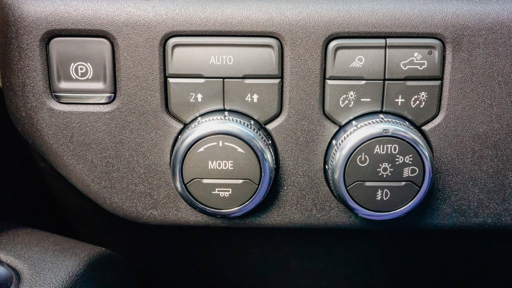 Used 2026 GMC Sierra 1500 Elevation w/ Elevation Premium Package AWD/4WD image 17