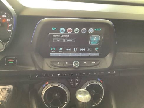 Used 2016 Chevrolet Camaro LT RWD image 11