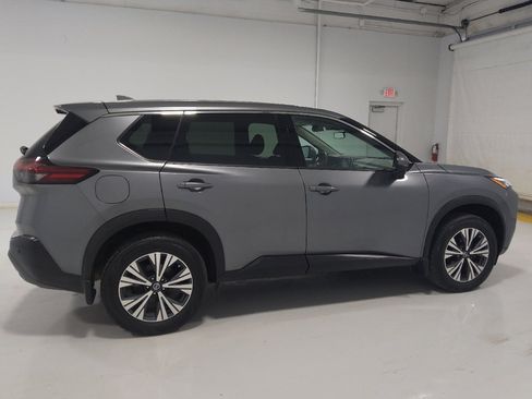 Used 2021 Nissan Rogue SV AWD/4WD image 10
