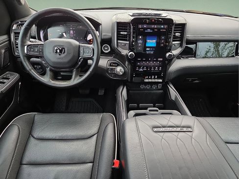 Used 2025 RAM 1500 Limited AWD/4WD image 11