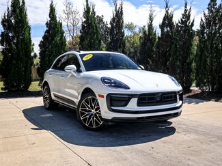 Used 2024 Porsche Macan video 2