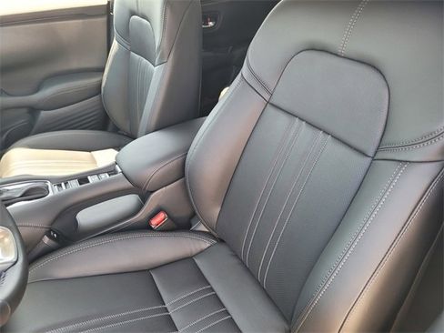 New 2026 Honda HR-V EX-L image 8