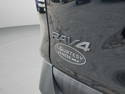 Used 2020 Toyota RAV4 Adventure image 29