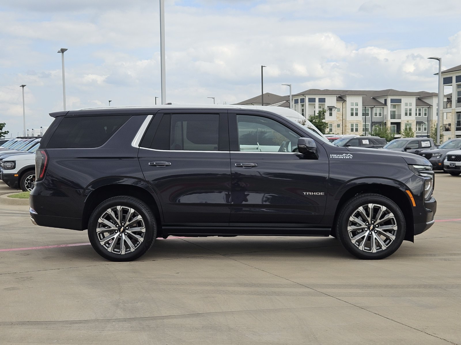 Certified 2026 Chevrolet Tahoe High Country AWD/4WD image 7