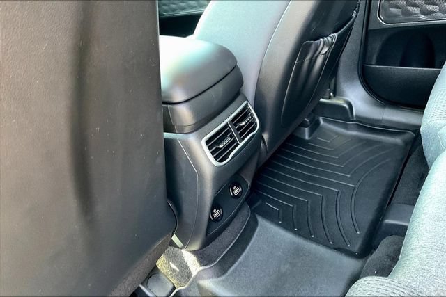 Used 2023 Hyundai Santa Fe SEL FWD image 12