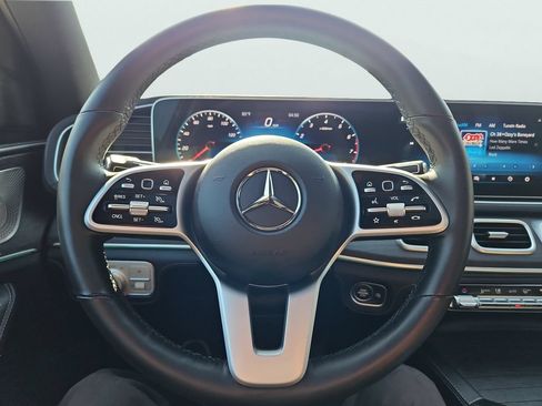 Used 2021 Mercedes-Benz GLE 450 4MATIC w/ Premium Package image 34