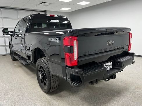 Used 2024 Ford F350 Lariat w/ Black Appearance Package AWD/4WD image 8