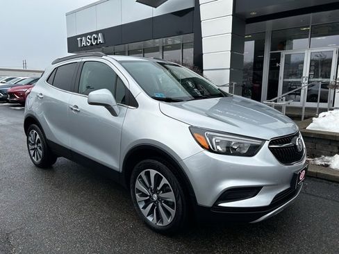 Used 2022 Buick Encore Preferred w/ Safety Package image 1