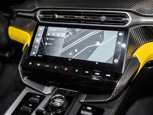 Used 2025 Aston Martin Vanquish image 26