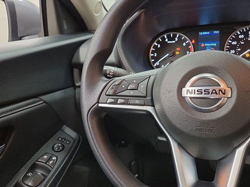 Used 2023 Nissan Sentra S FWD image 17
