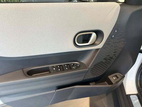 Used 2026 MINI Cooper S FWD image 11