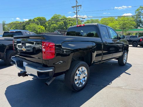 Used 2015 Chevrolet Silverado 2500 LT w/ LT Convenience Package AWD/4WD image 7