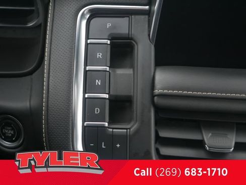 Used 2023 Chevrolet Tahoe Premier image 35