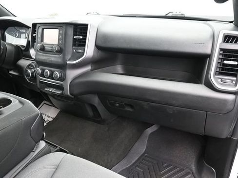Used 2023 RAM 1500 Big Horn AWD/4WD image 34