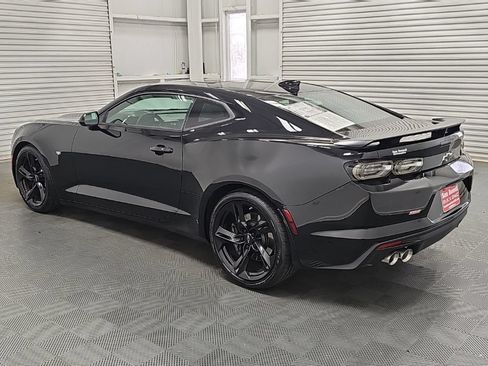 Certified 2023 Chevrolet Camaro SS RWD image 6