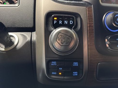 Used 2017 RAM 1500 Laramie image 10