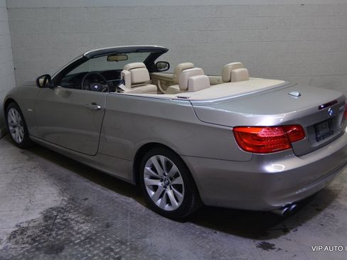Used 2011 BMW 328i Convertible RWD image 31