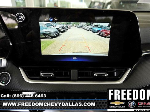 Used 2026 Chevrolet Equinox LT FWD image 5