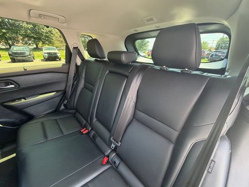 Certified 2023 Nissan Rogue SV w/ SV Premium B Package AWD/4WD image 8