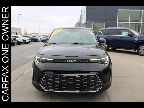 Used 2023 Kia Soul GT-Line w/ GT-Line Technology Package FWD image 2
