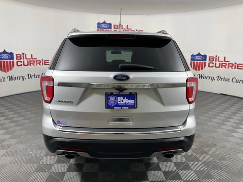 Used 2018 Ford Explorer Limited FWD image 4