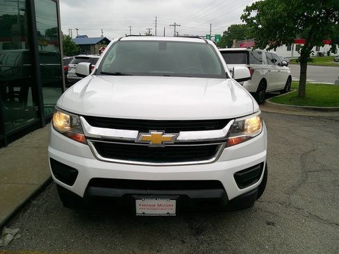 Used 2017 Chevrolet Colorado W/T w/ WT Convenience Package AWD/4WD image 3