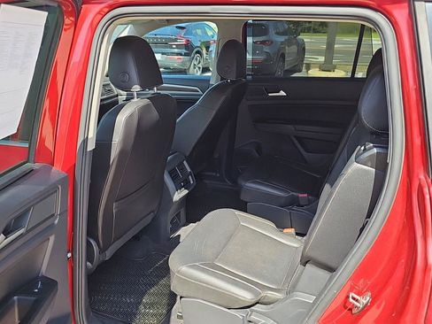 Used 2021 Volkswagen Atlas SE w/ Towing Package AWD/4WD image 12