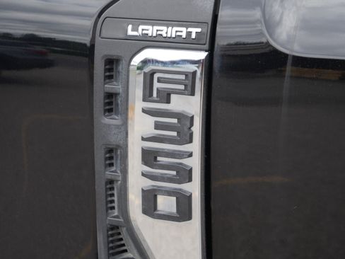 Certified 2024 Ford F350 Lariat w/ FX4 Off-Road Package AWD/4WD image 19