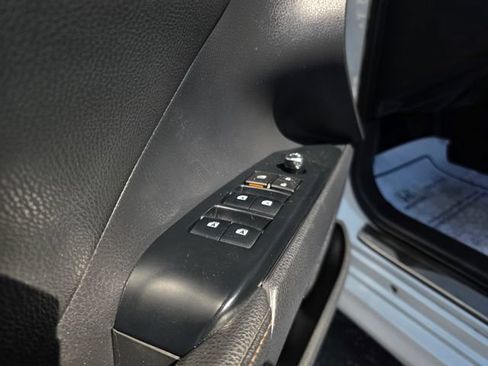 Used 2019 Toyota Camry XLE w/ Protection Package (Q2) FWD image 27