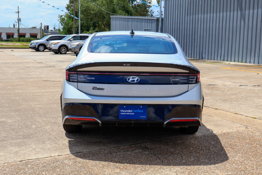 Certified 2026 Hyundai Sonata SEL FWD image 19