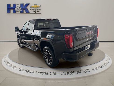 Used 2023 GMC Sierra 2500 AT4 w/ Gooseneck/5TH Wheel Package image 4