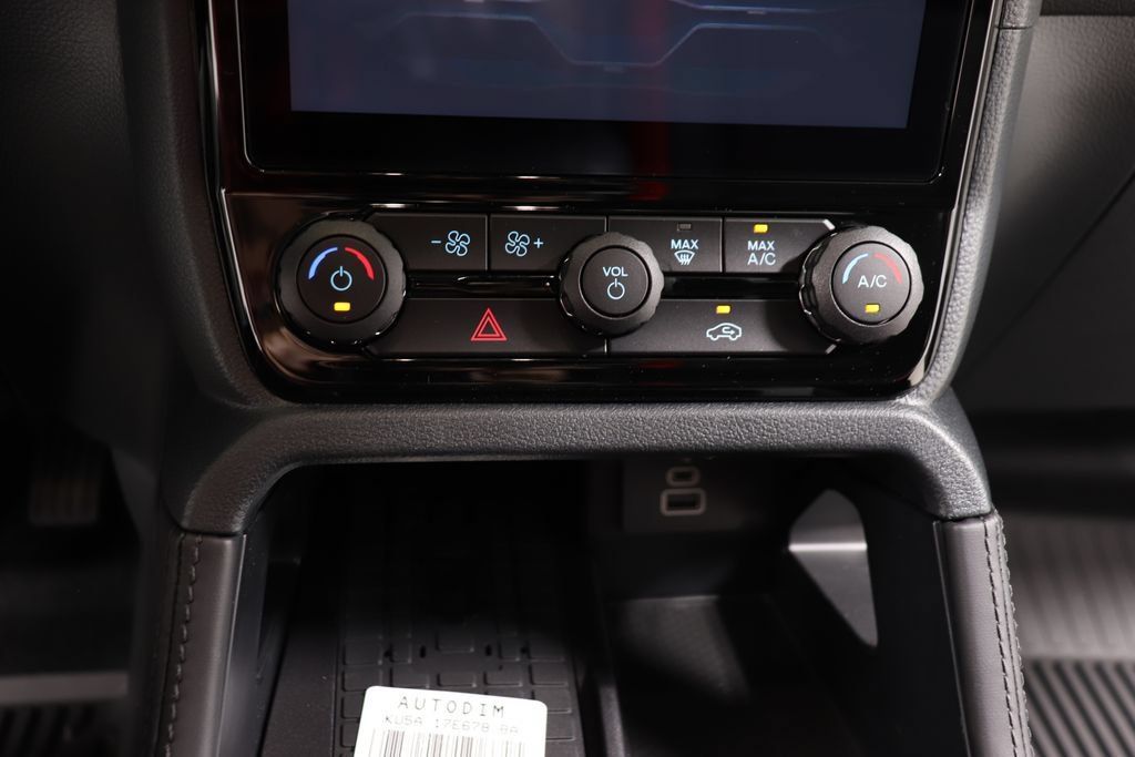New 2026 Ford Ranger Raptor AWD/4WD image 10