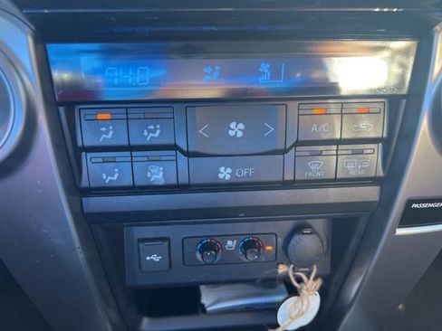 Used 2021 Toyota 4Runner Limited image 12