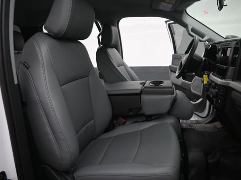New 2025 Ford F350 XL image 10