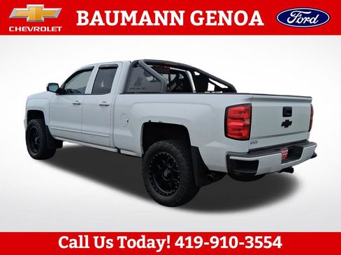 Used 2018 Chevrolet Silverado 1500 LT w/ All Star Edition AWD/4WD image 3