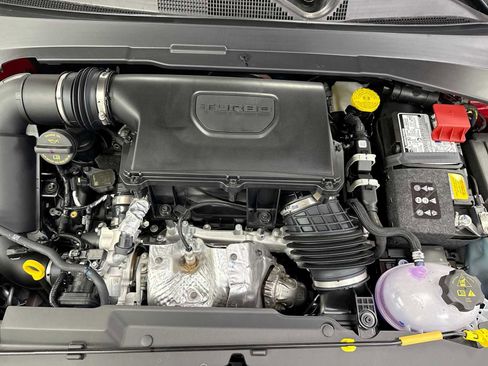 New 2026 Jeep Compass Latitude image 17