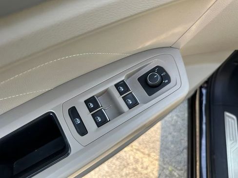 Used 2022 Volkswagen Atlas SE image 20